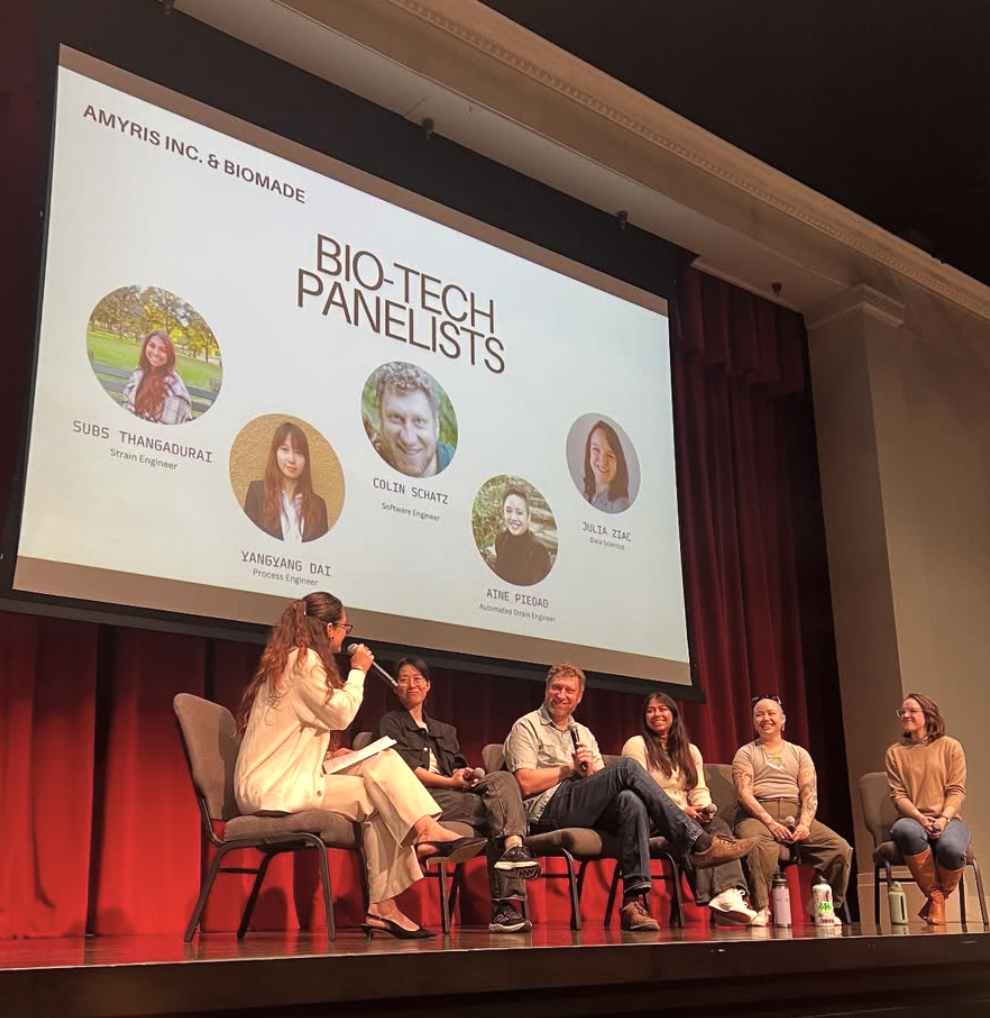 6 panelists on stage